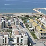 Port منتجع