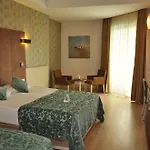 Port 5* سيدي
