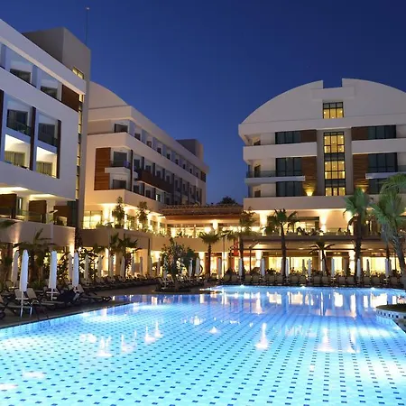 Semesteranläggning (resort) Port Side