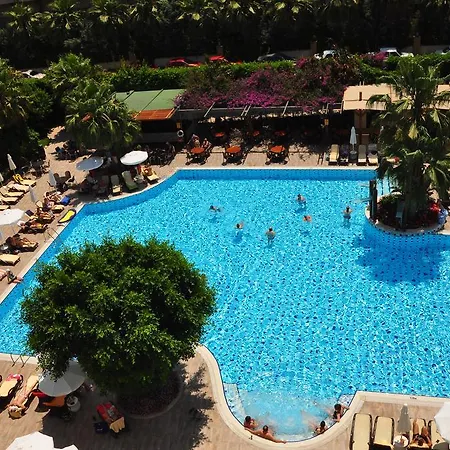 Semesteranläggning (resort) Port Side