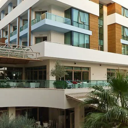 Курортный комплекс Port 5*