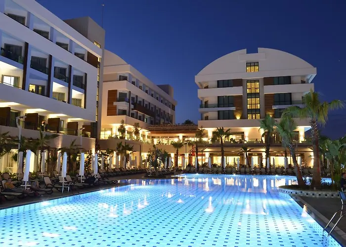 Semesteranläggning (resort) Port Side